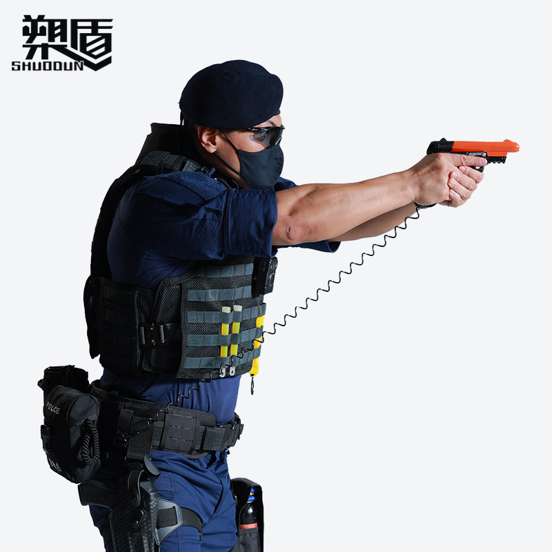 鲨暴高速催泪器